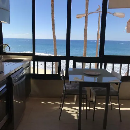 Apartamento 1ª Linea-vista Mar Con Wifi Patalavaca